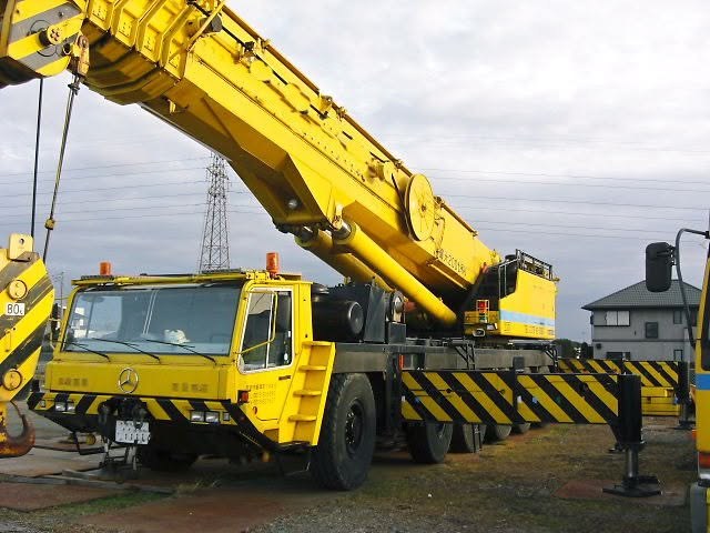 Tadano AR2000M all terrain crane for the 150 to 250 ton lifting category