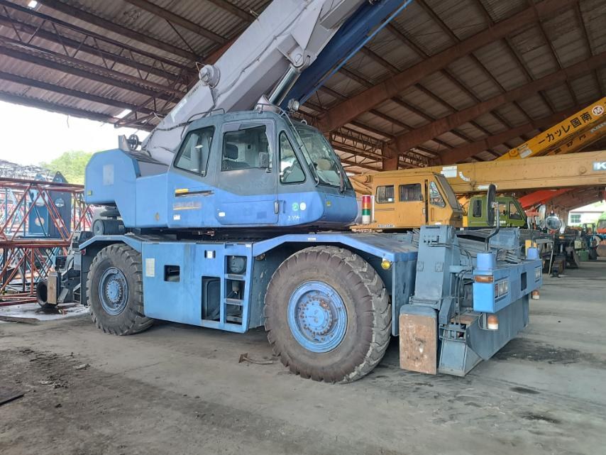 Tadano GR-350 rough terrain crane