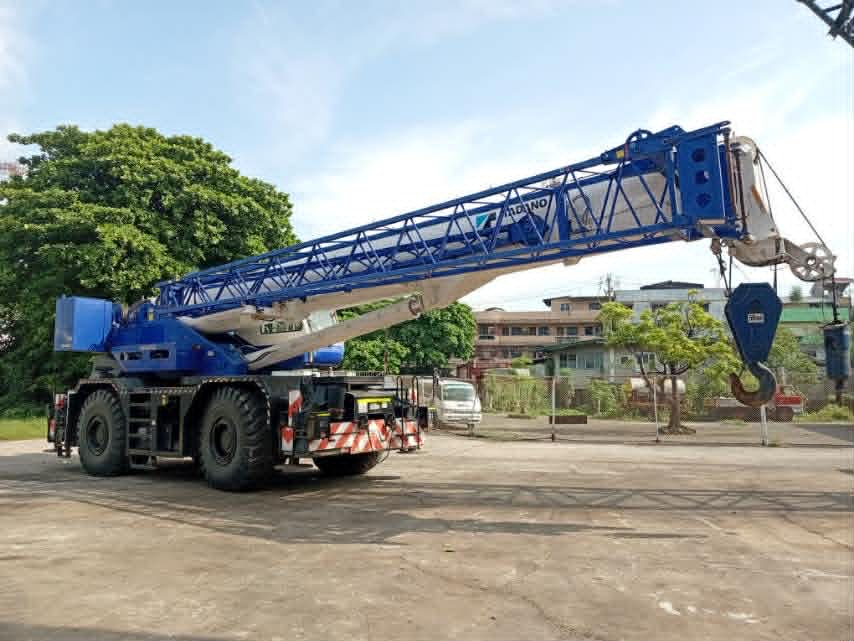Tadano GR-800EX rough terrain crane for the 80 ton lifting category
